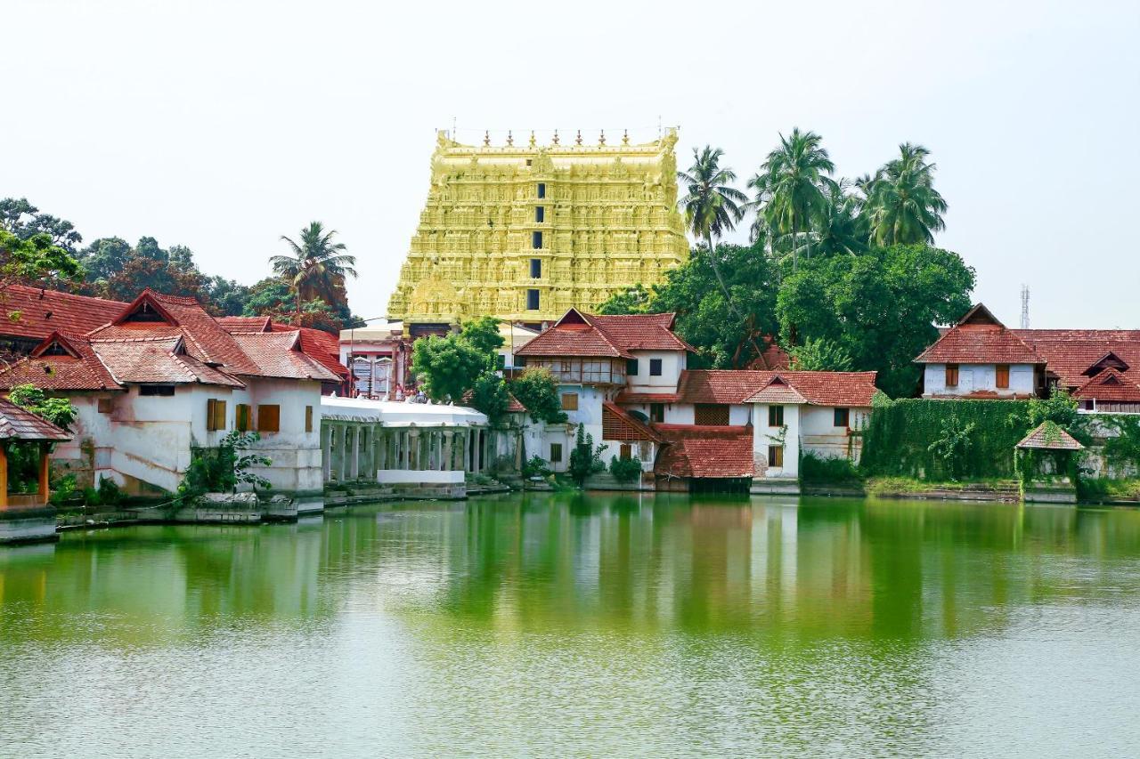 Oyo 7926 Hotel Fort View Thiruvananthapuram Eksteriør billede